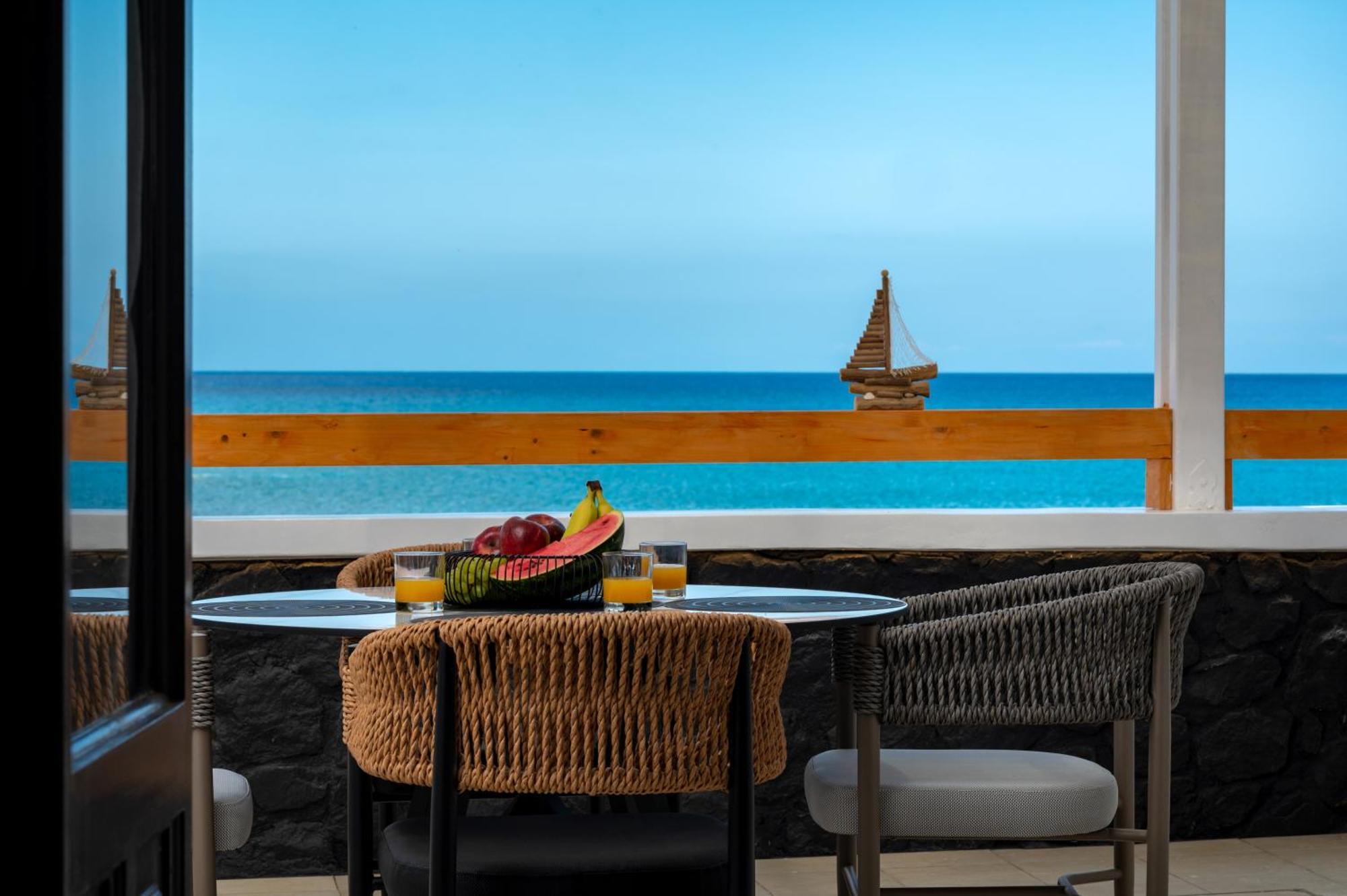 Gabriel House Apartment Monolithos  Ngoại thất bức ảnh